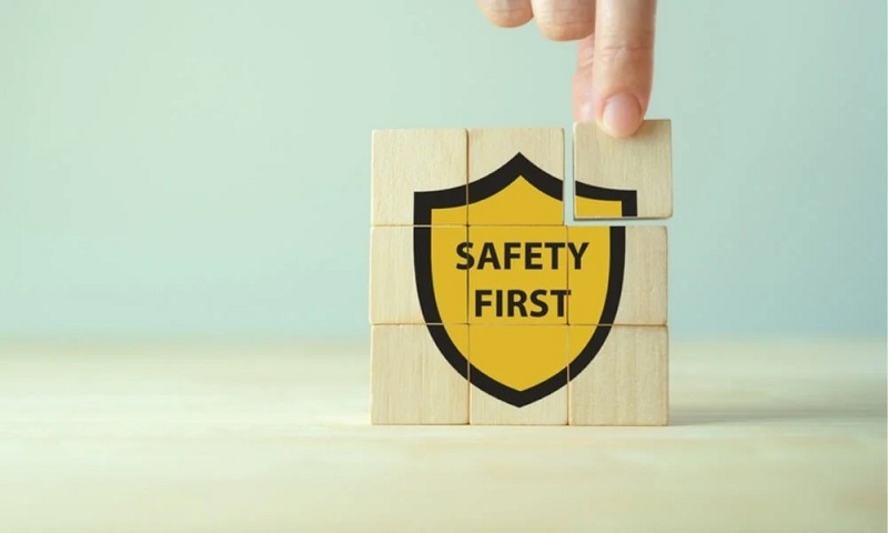 Tại Sao Thông Tin Trụ Sở Và Giấy Phép Lại Quan Trọng Với Người Chơi?